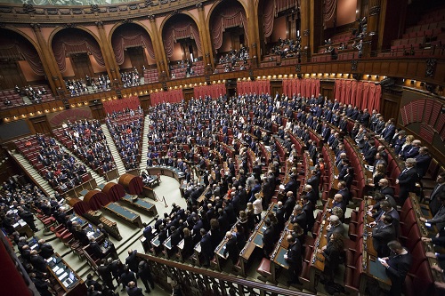 Camera, votata fiducia al Governo. Oggi il voto del Senato
