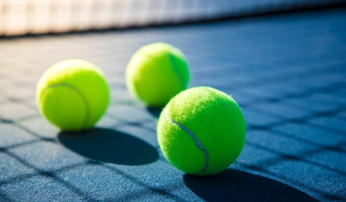 Tennis