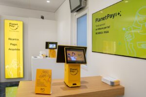 Cadorna temporary shop PlanetPay365