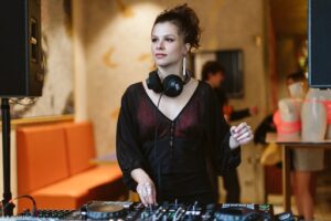 DJ Sally Bumps