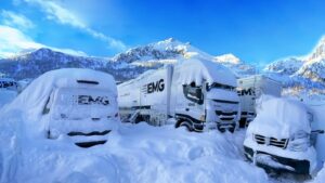emg italy infront