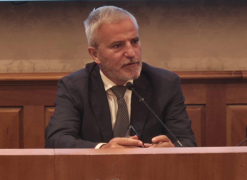 Mauro Del Barba deputato | AGIMEG Mauro Del Barba deputato