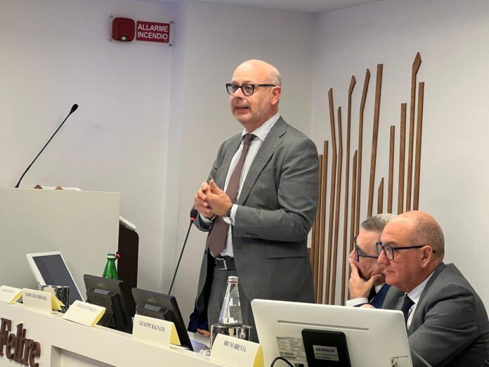 Andrea De Bertoldi (Gruppo Lega) Andrea De Bertoldi (Gruppo Lega)