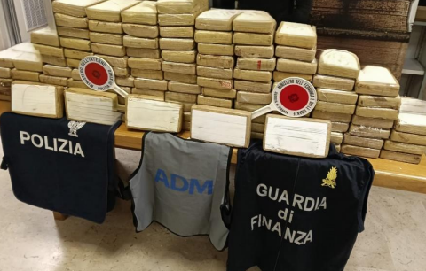 ADM porto Civitavecchia cocaina ADM porto Civitavecchia cocaina