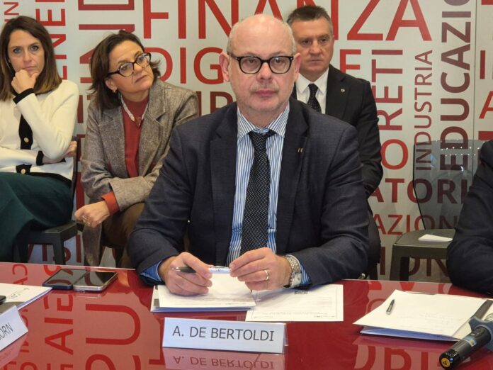 Andrea DE BERTOLDI, Deputato Lega Commissione Finanze Andrea DE BERTOLDI, Deputato Lega Commissione Finanze