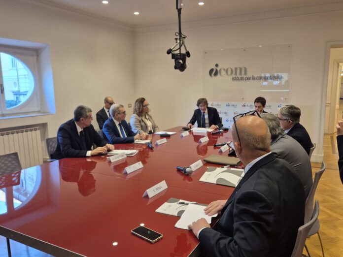 I-Com, powered by Brightstar, Prospettive del settore dei giochi I-Com, powered by Brightstar, Prospettive del settore dei giochi