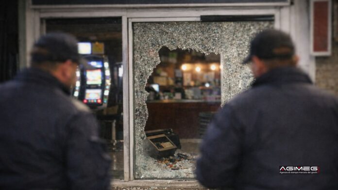 furto spaccata slot furto spaccata slot