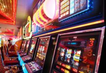 Parma, vince 500 euro alle slot ma il ticket sparisce: denunciato un 49enne per furto Slot - Foto di Lee Thomas su Unsplash