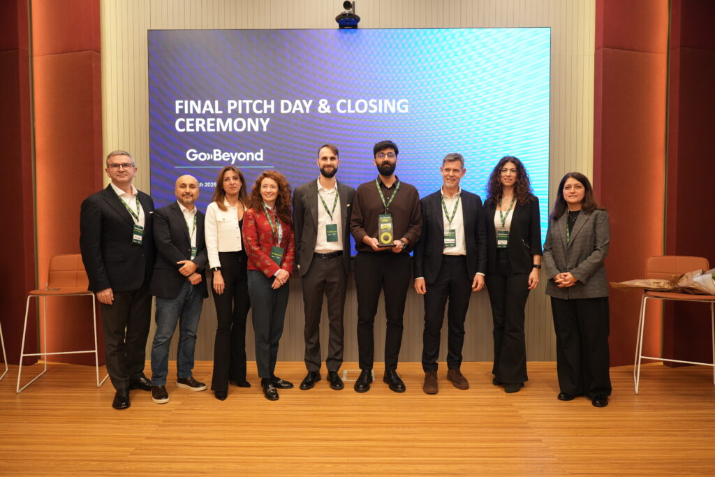 GoBeyond in Turchia Giuria e Vincitore | AGIMEG GoBeyond in Turchia Giuria e Vincitore