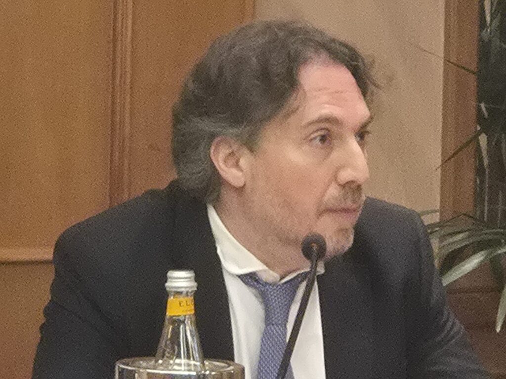 Senatore Antonio Salvatore Trevisi della Commissione Bilancio | AGIMEG Senatore Antonio Salvatore Trevisi della Commissione Bilancio