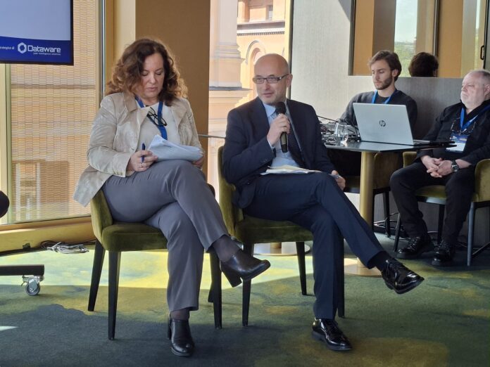 Luca Turchi e elisabetta poso Adm Luca Turchi e elisabetta poso Adm