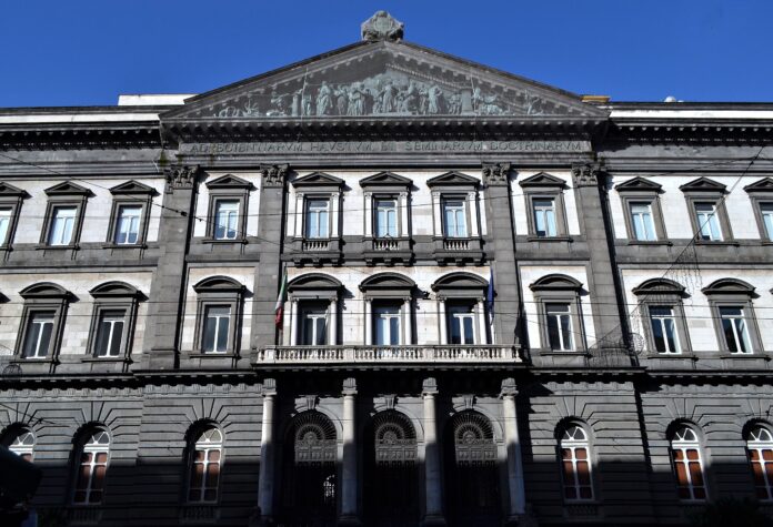 Università degli Studi di Napoli Federico II Università degli Studi di Napoli Federico II