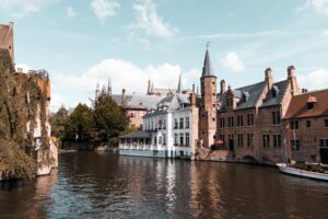 Castle in Bruges | AGIMEG