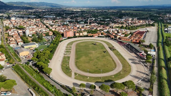 IPPODROMO SNAI SESANA Vista panoramica dell'impianto 2026 IPPODROMO SNAI SESANA Vista panoramica dell'impianto 2026