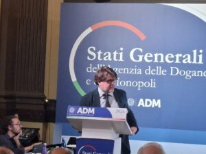 Marco Osnato Presidente della VI Commissione permanente Finanze della Camera dei Deputati | AGIMEG Marco Osnato (Presidente della VI Commissione permanente Finanze della Camera dei Deputati)