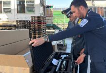 ADM: sequestrate armi dichiarate come fucili di softair al porto della Spezia ADM fucili porto Spezia 1